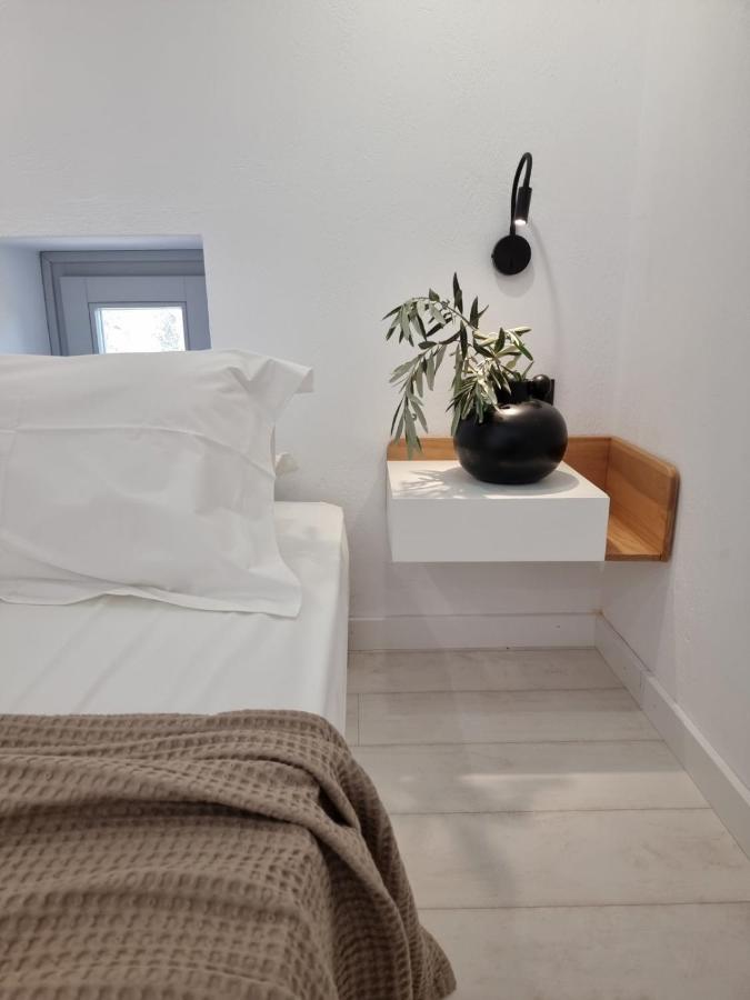 Stone Build Suite With Private Pool Kolios Eksteriør bilde